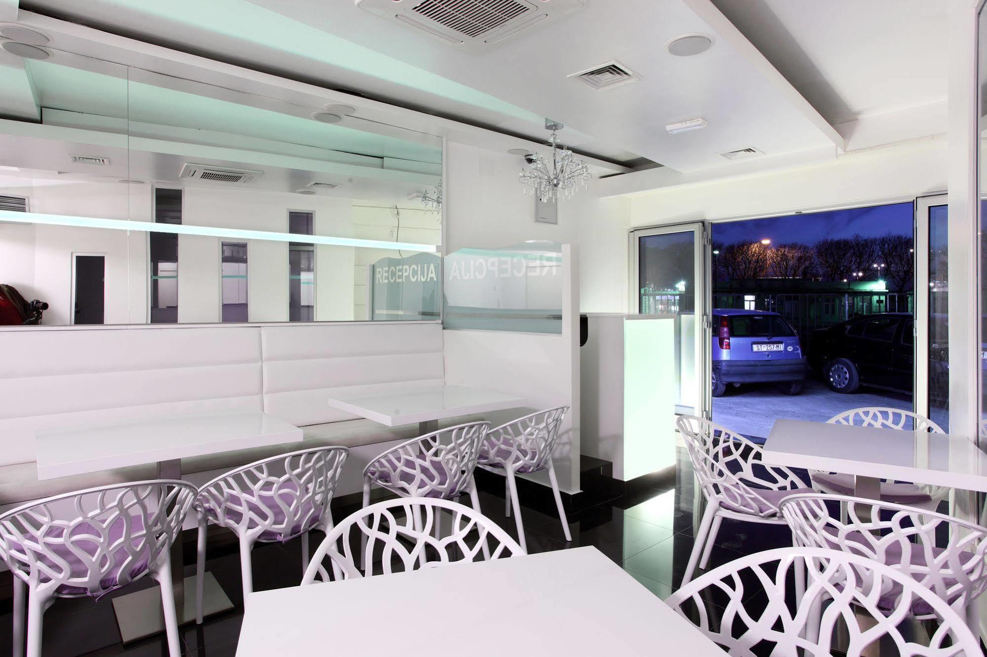 Simoni Apartment *