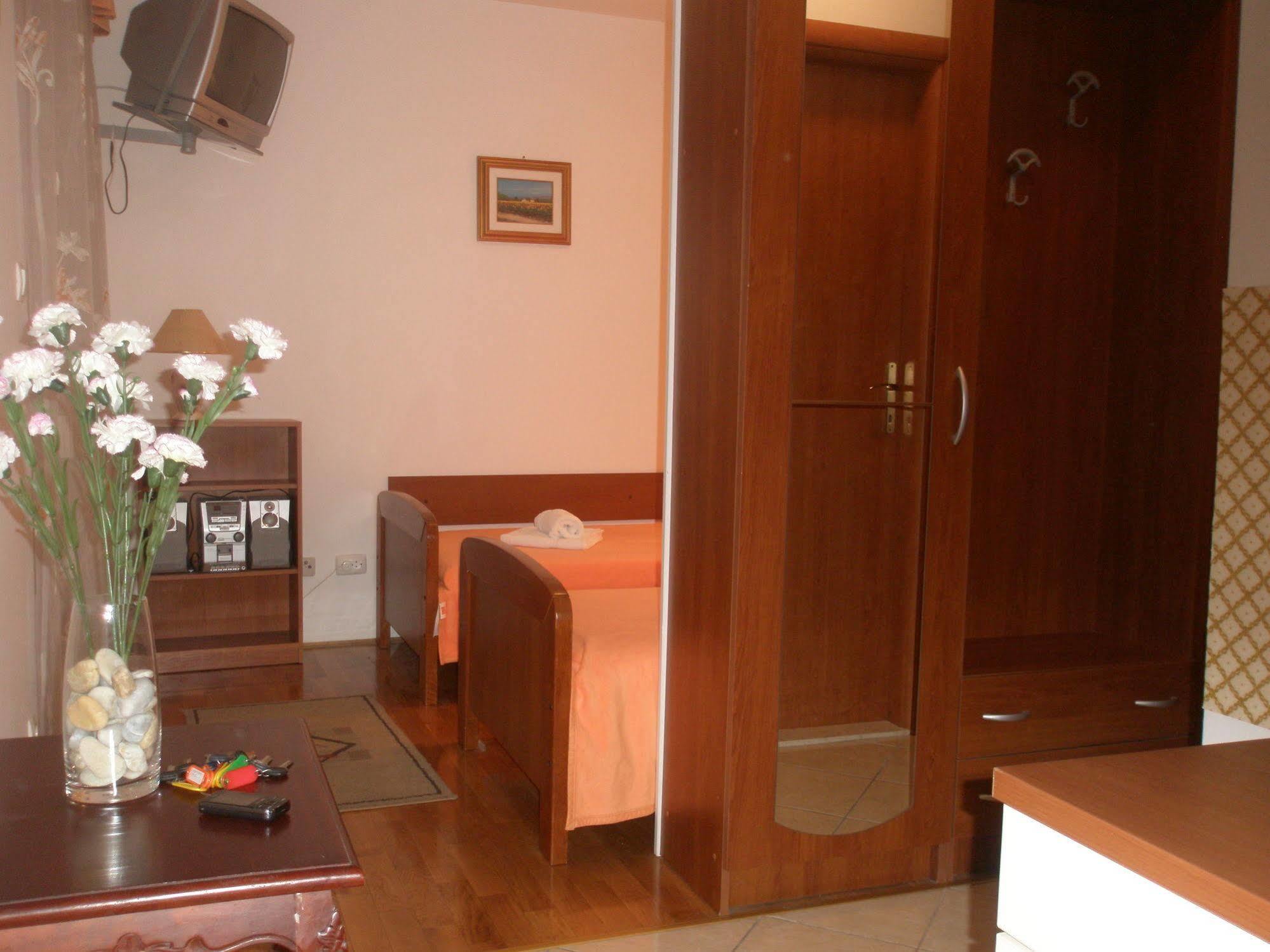 Znjan 3* Split