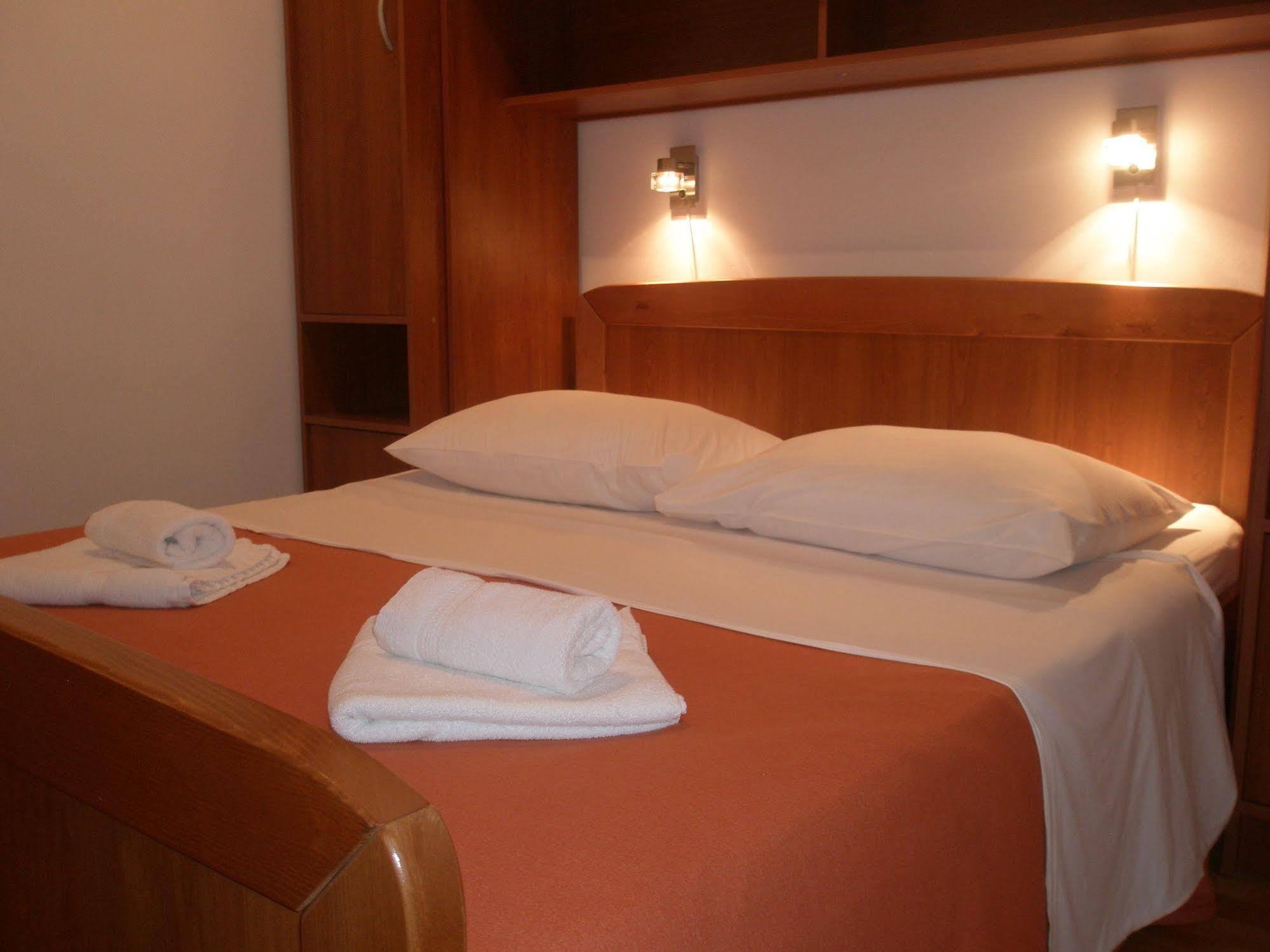 Znjan 3* Split