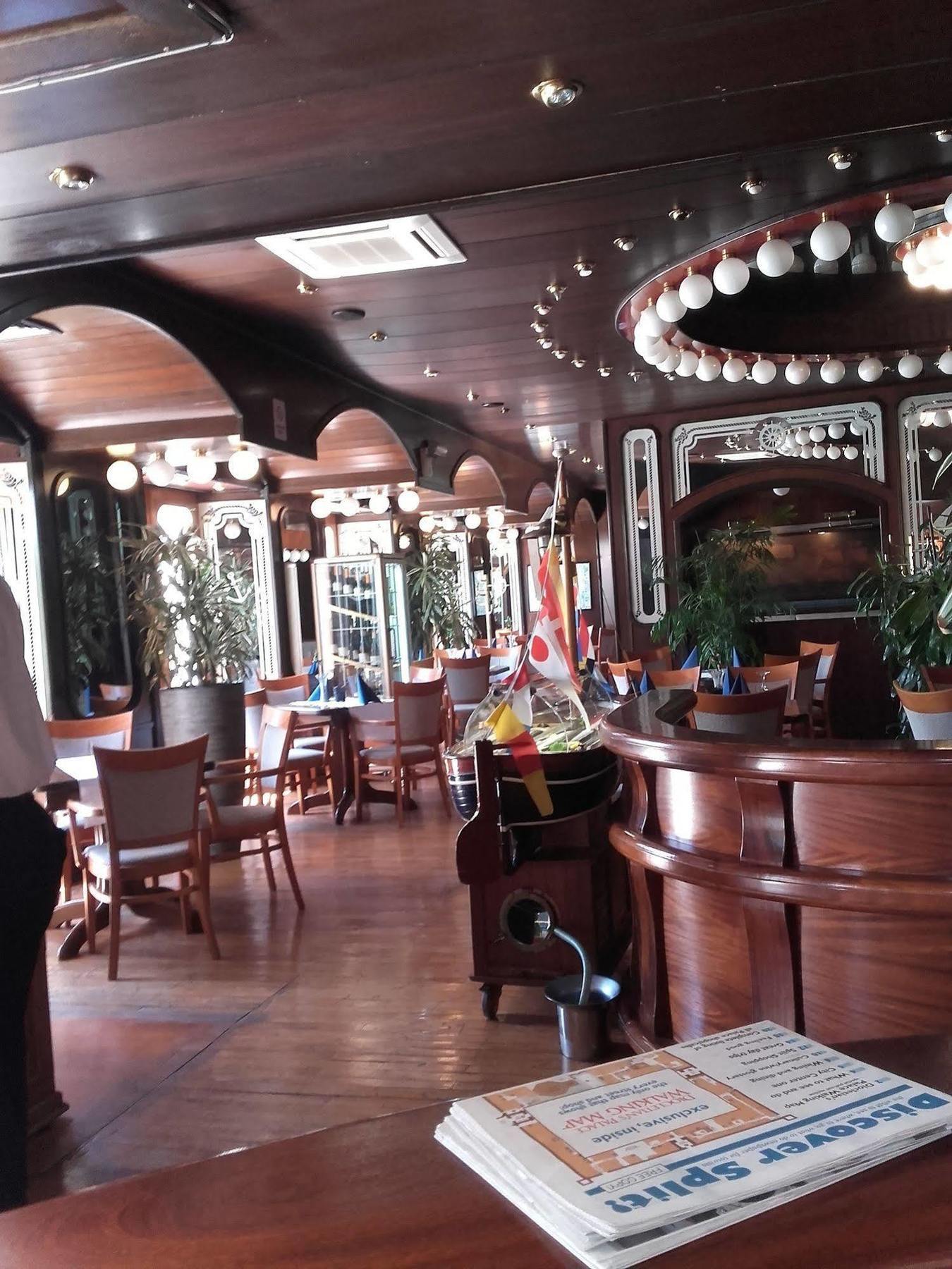 Adriana Hotel 3*