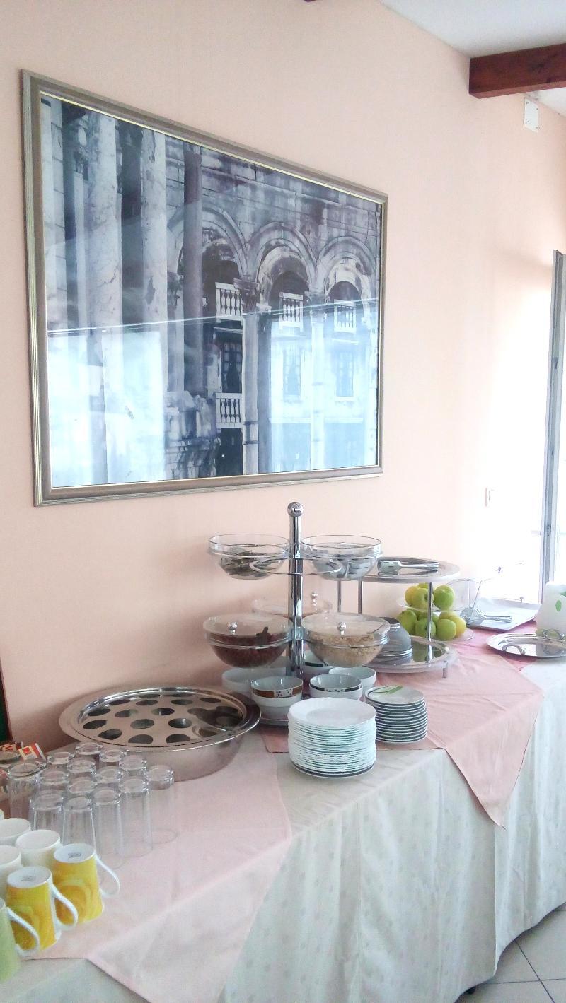 Acomodação com café da manhã  Marjela