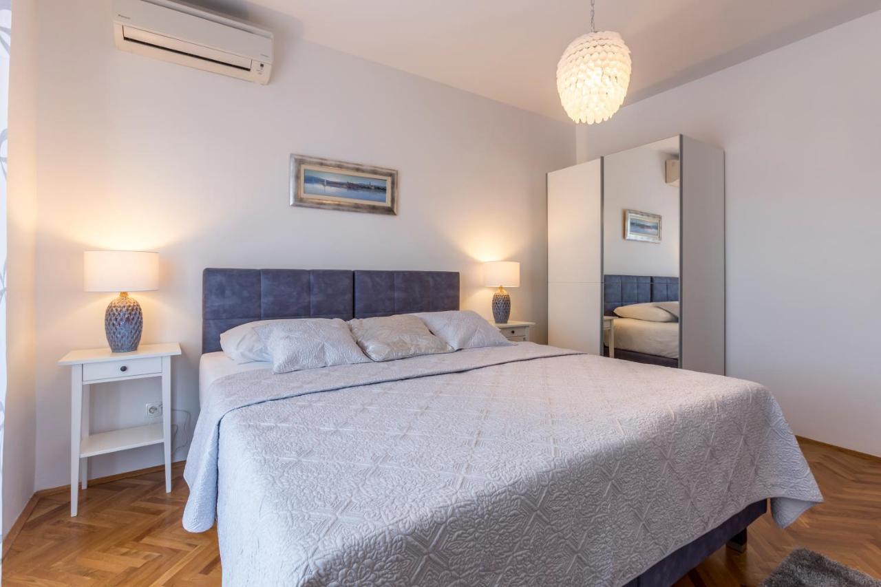 Villa Split-villas Dalmatica For 12 Split