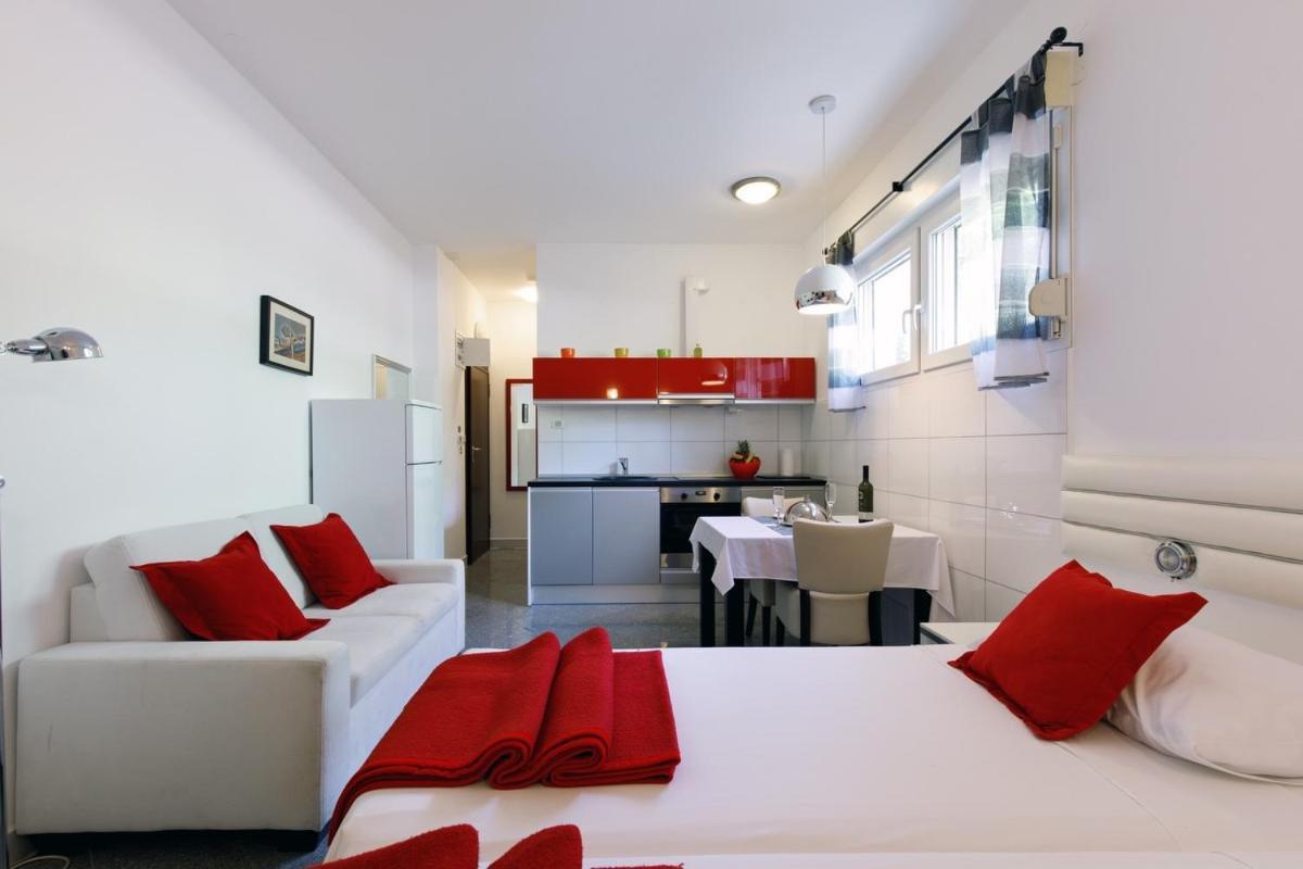 Apartment Ark Beach Split
