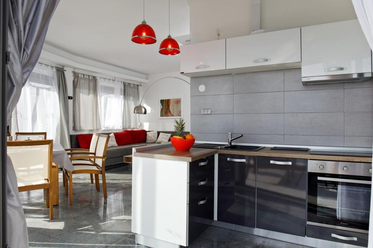 Ark Beach Apartment *