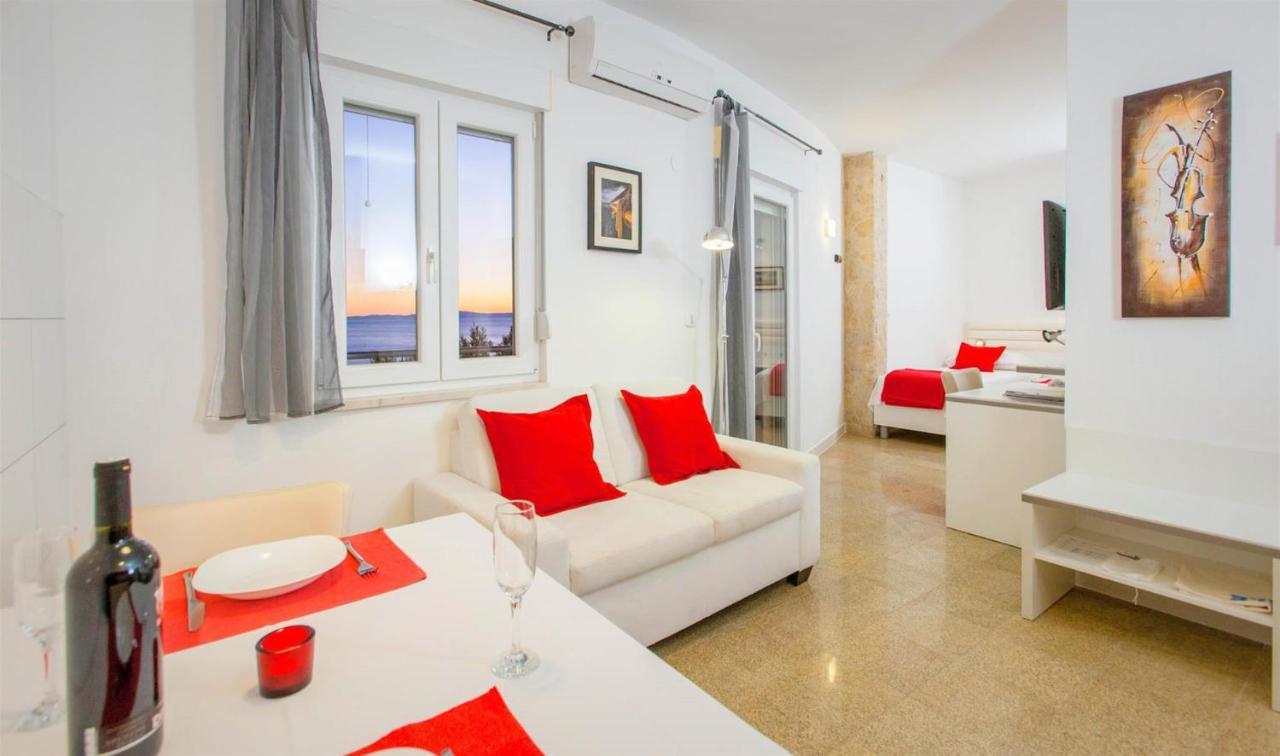 Ark Beach Apartment *