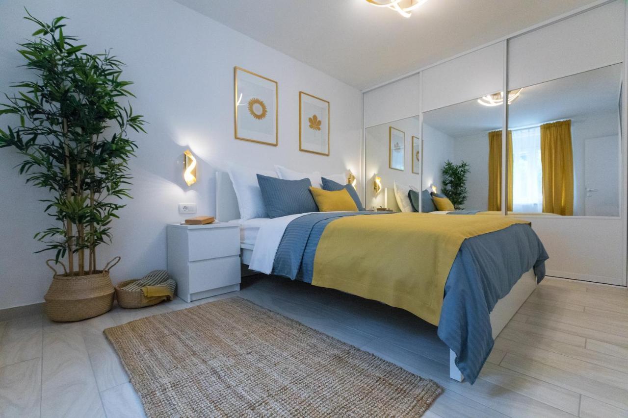 Apartment Holiday Apartments Split *
