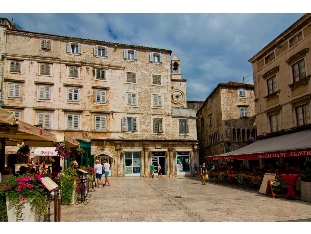 Diocletian Pearl Apartment