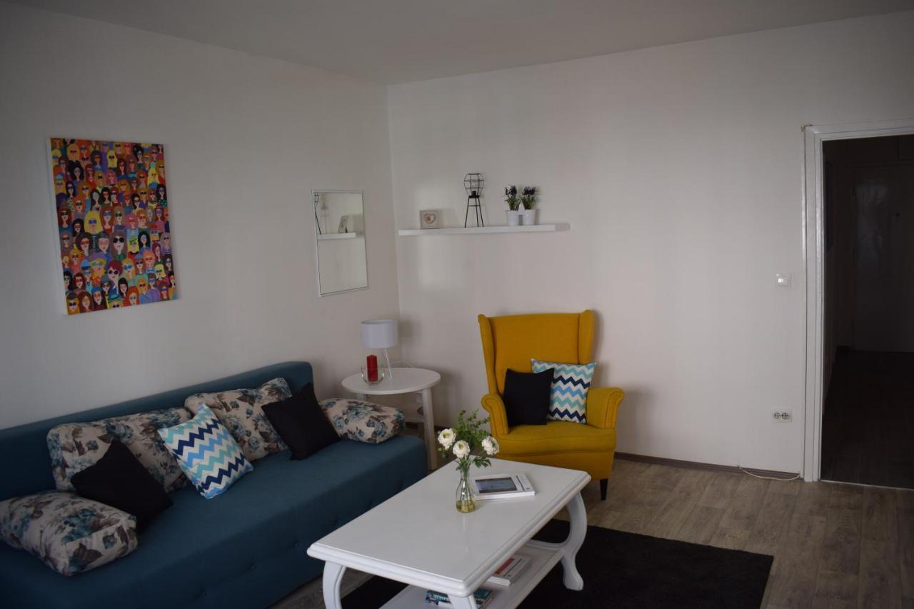 Optimist/downtown Apartment *