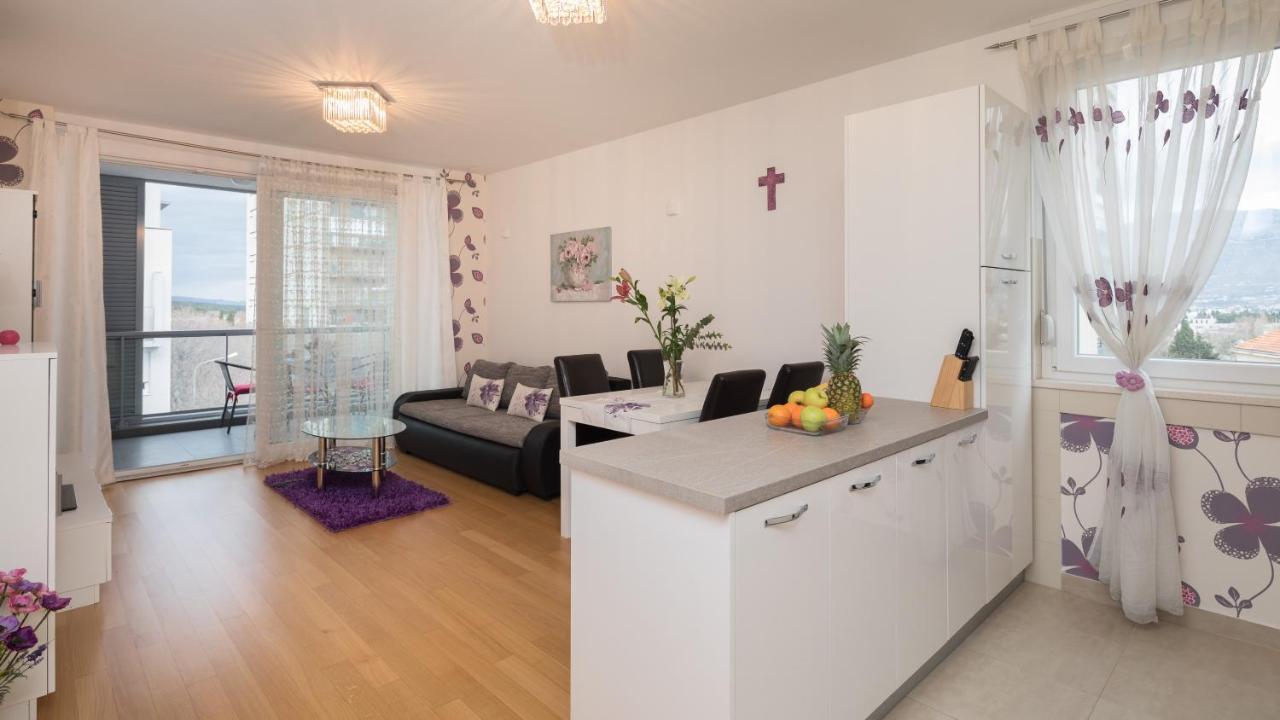 Arijana Free Private Garage Apartment Split