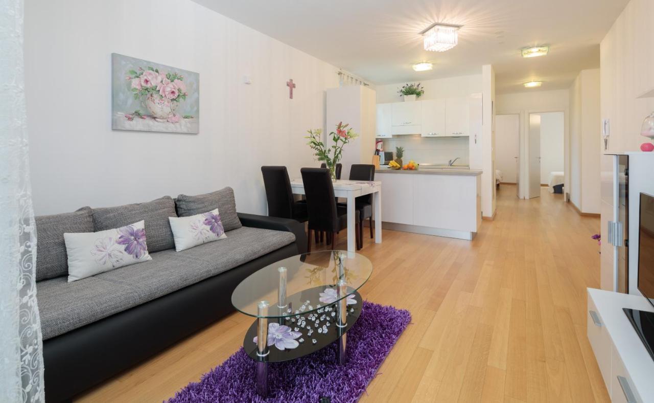 Arijana Free Private Garage Apartment *