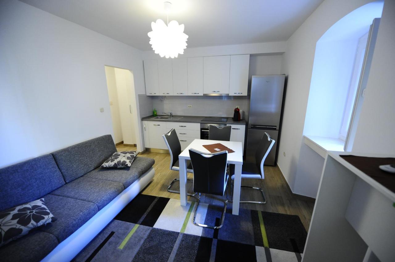 The Star Apartment