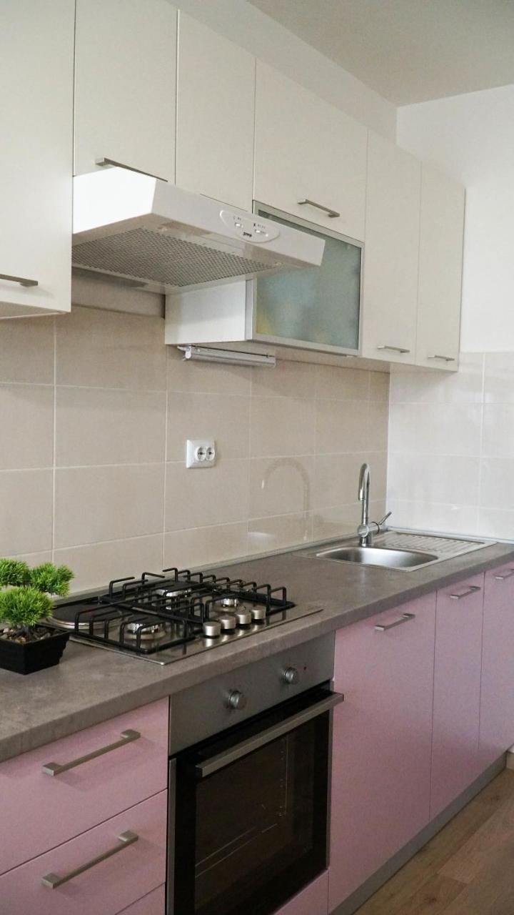 Anica Apartment *