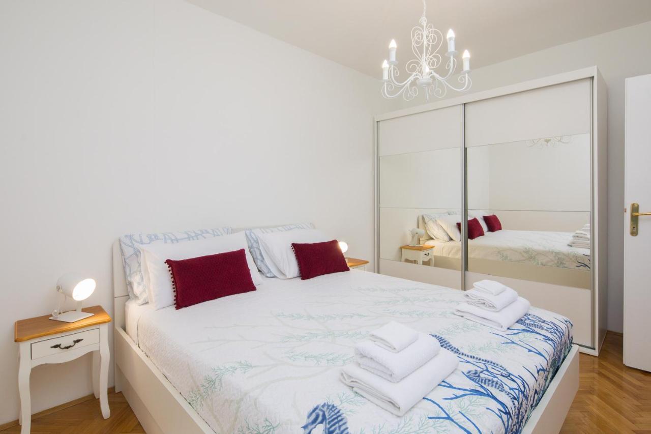 Sidro Apartment