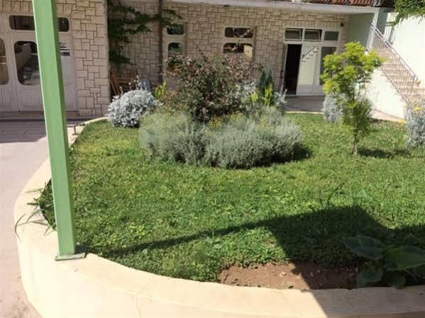 Guest house Apartmans And Madunic I