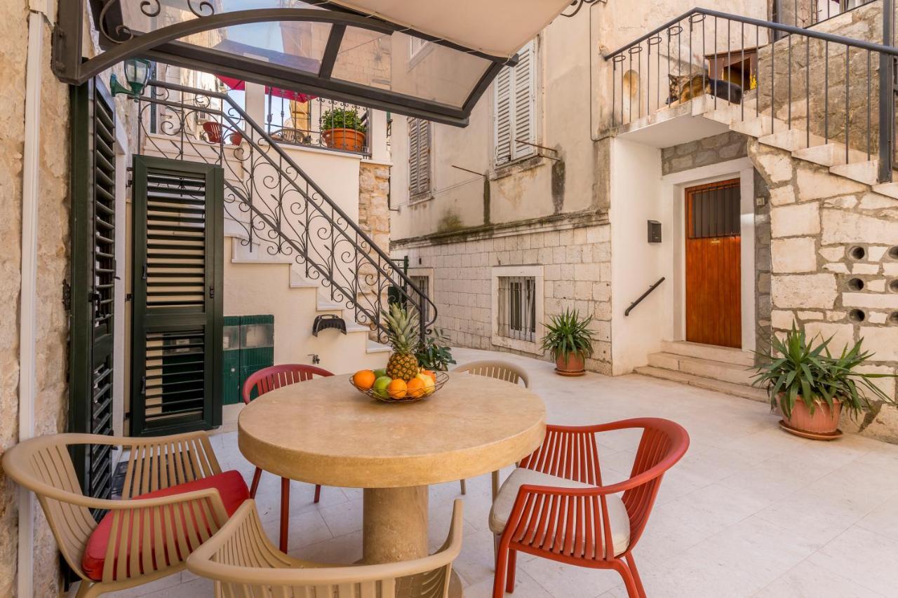 Apartment And Erede Split