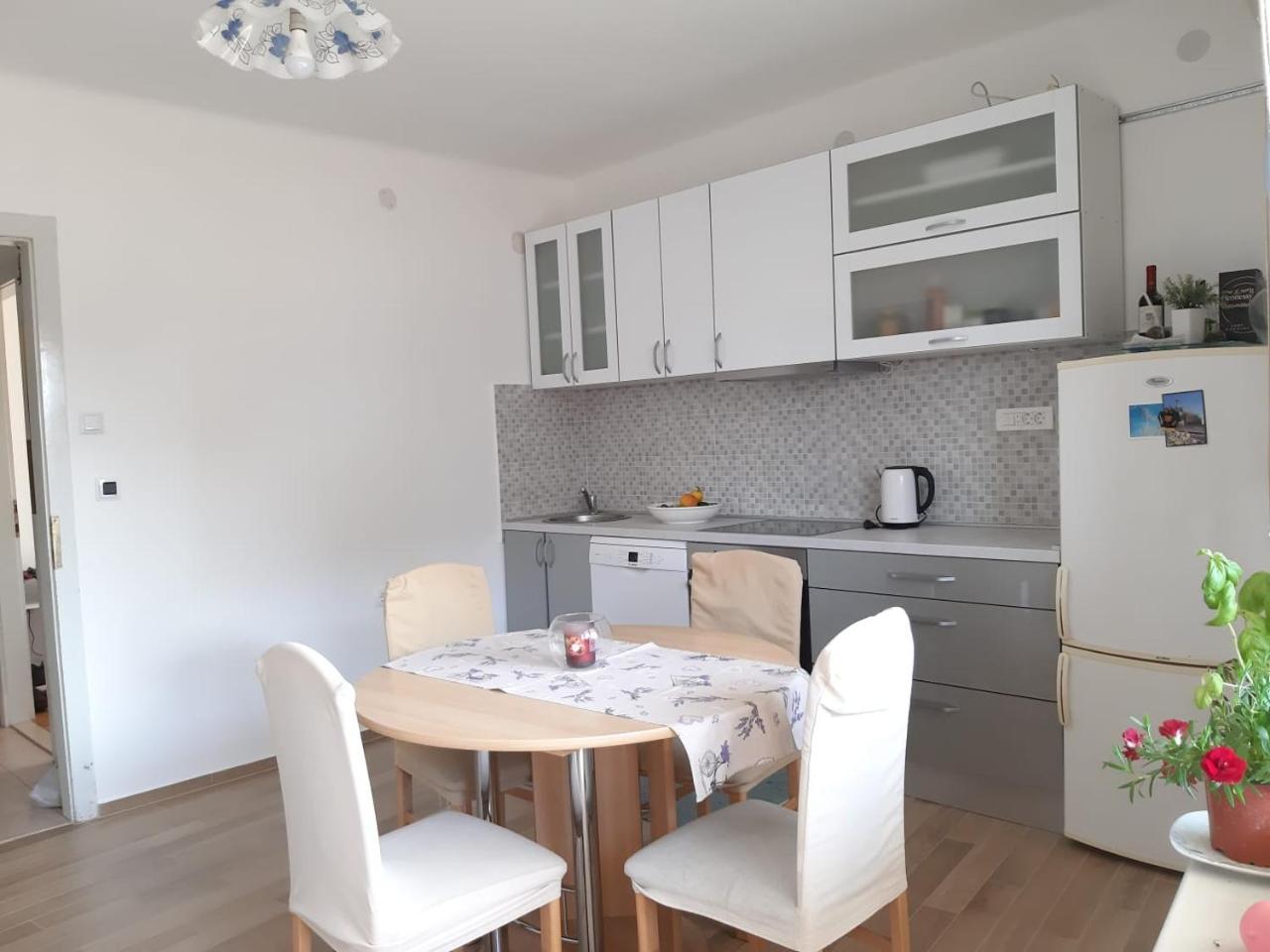 Apartment Nina, In City Centre