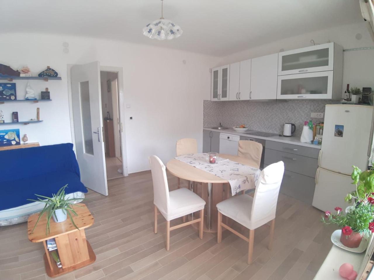Apartment Nina, In City Centre *