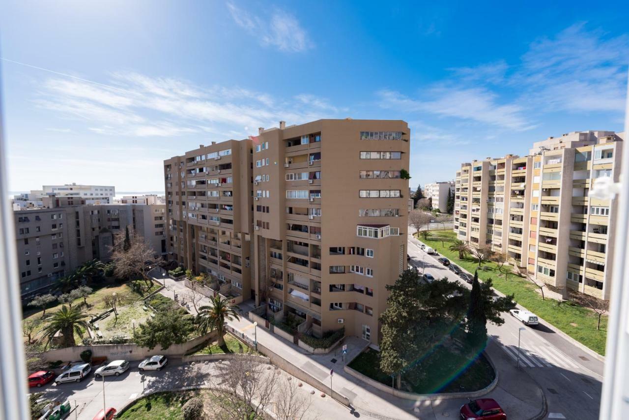Apartment Var * Split
