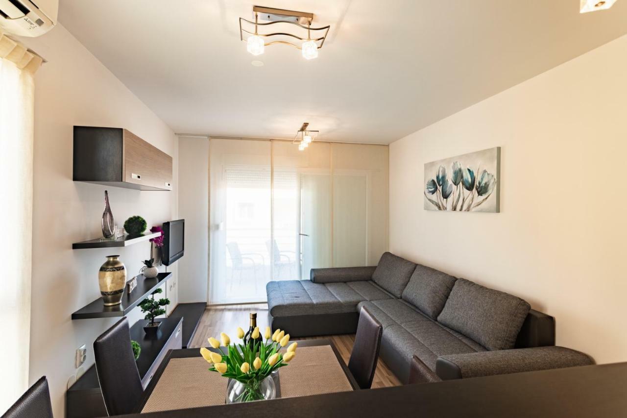 Apartment Apartman *