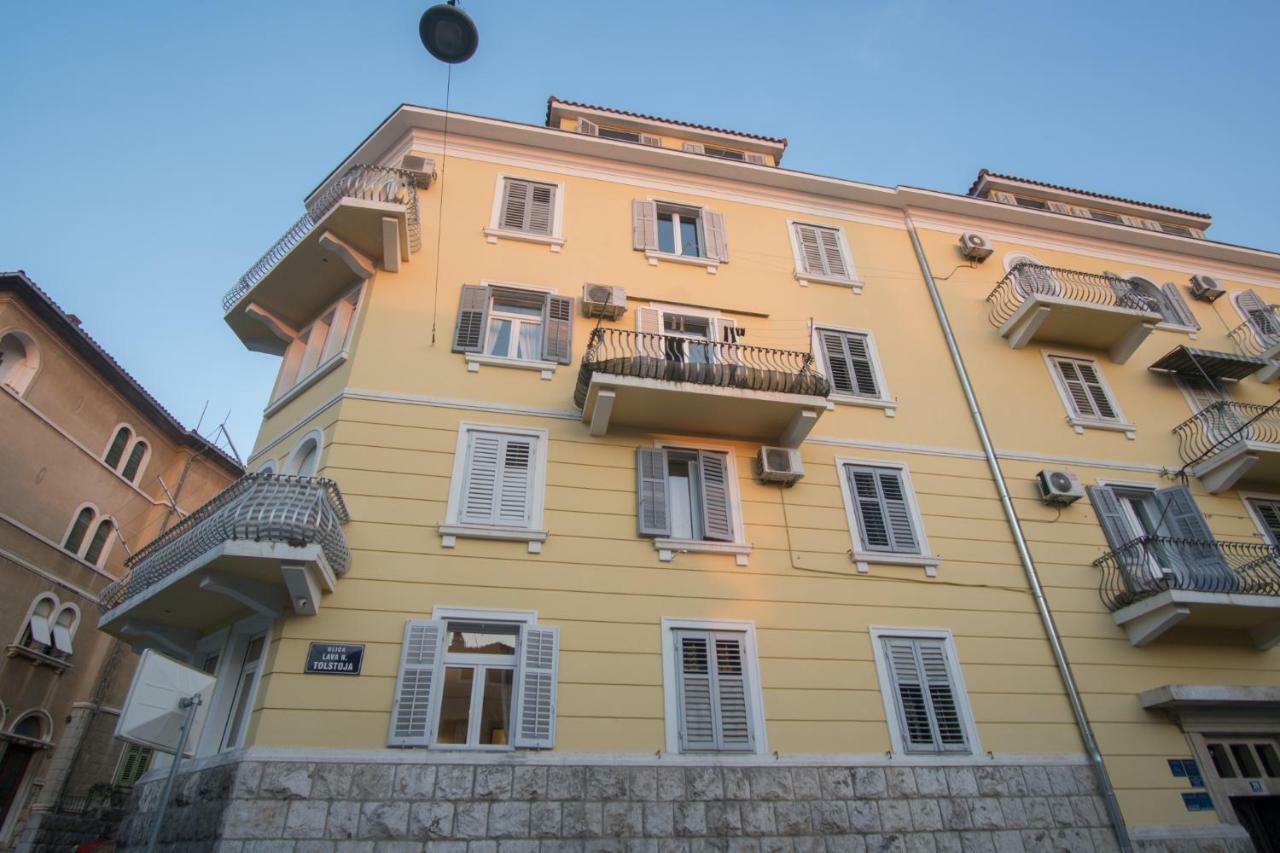 Charming Retreat In The Heart Of *