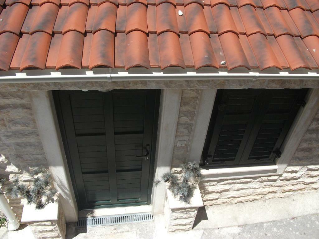 Apartman Diocletian & *