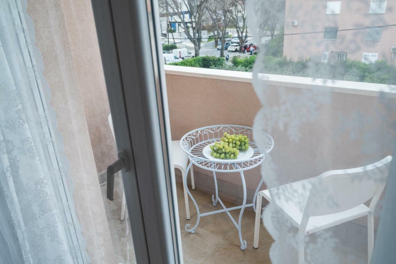 Guest House Lana 3* Split