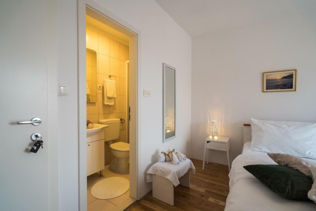 Guest House Lana Guest house 3*