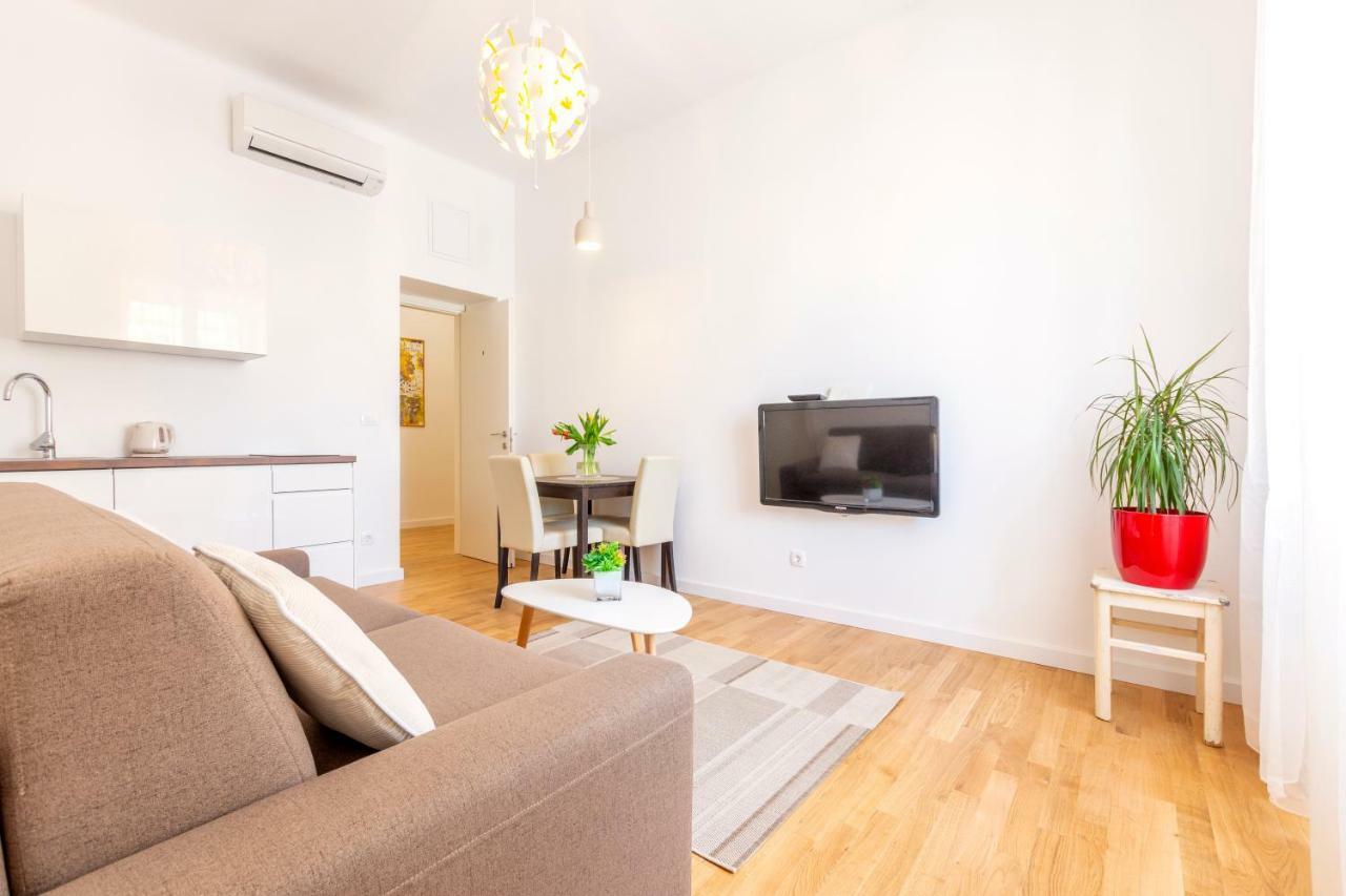 I Appartement *