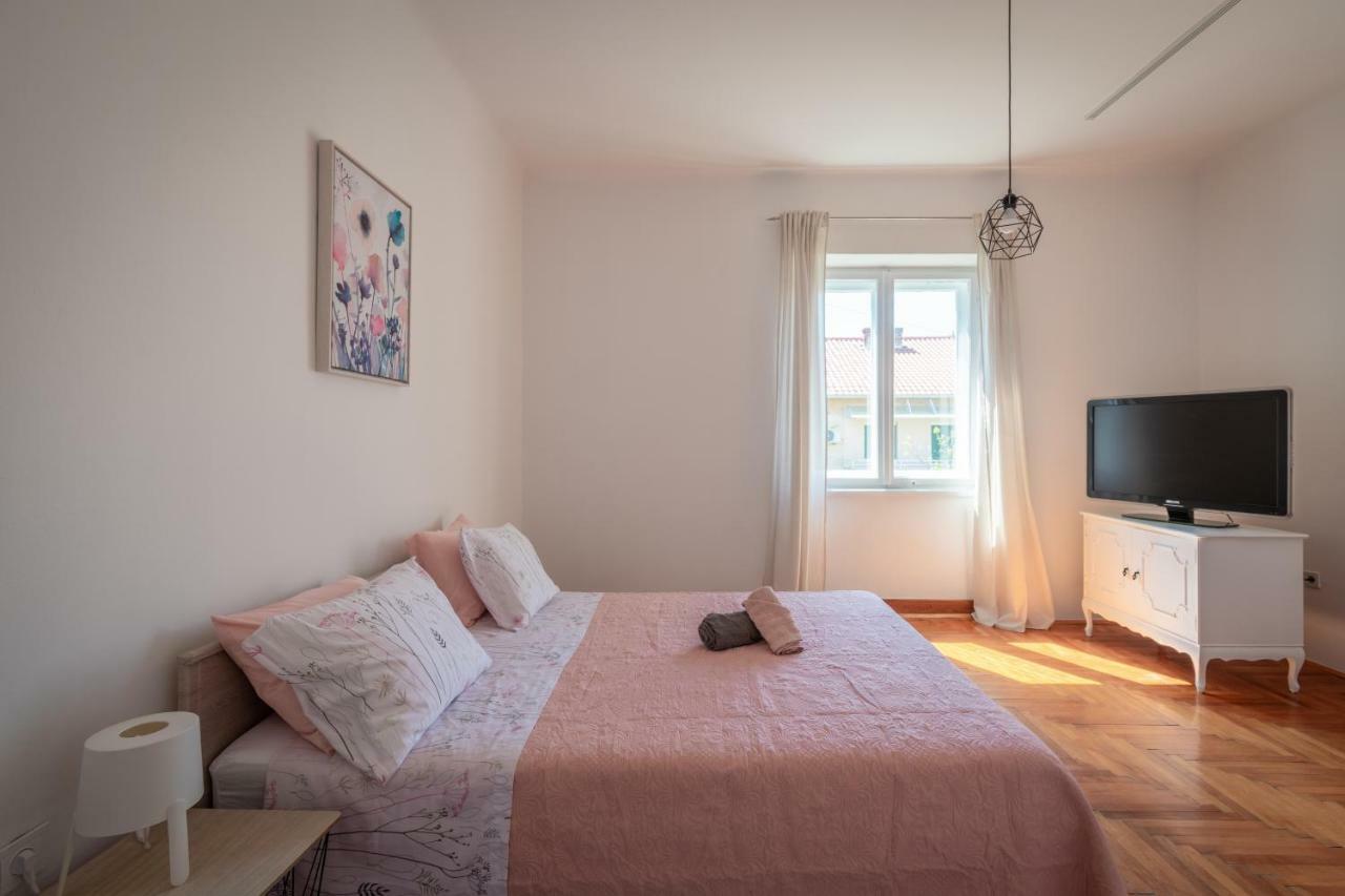 Apartman Rhapsody *