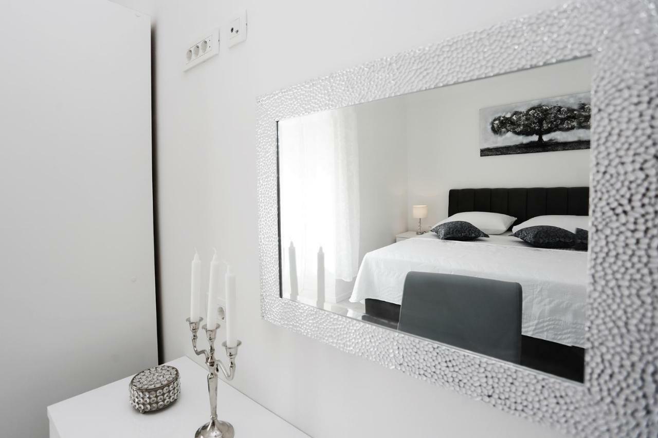 Marinela Apartment