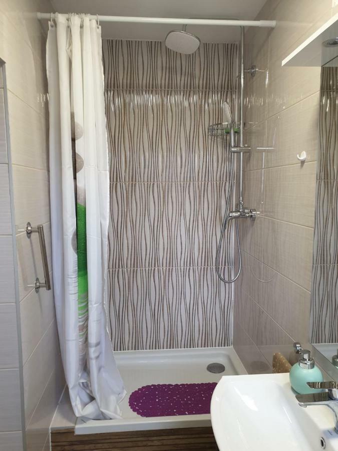 Seventh Heaven 2 Apartment *