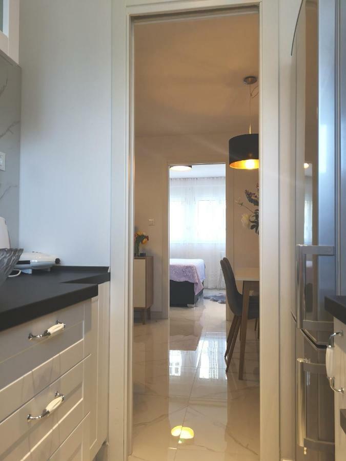 Comfort Apartment Split