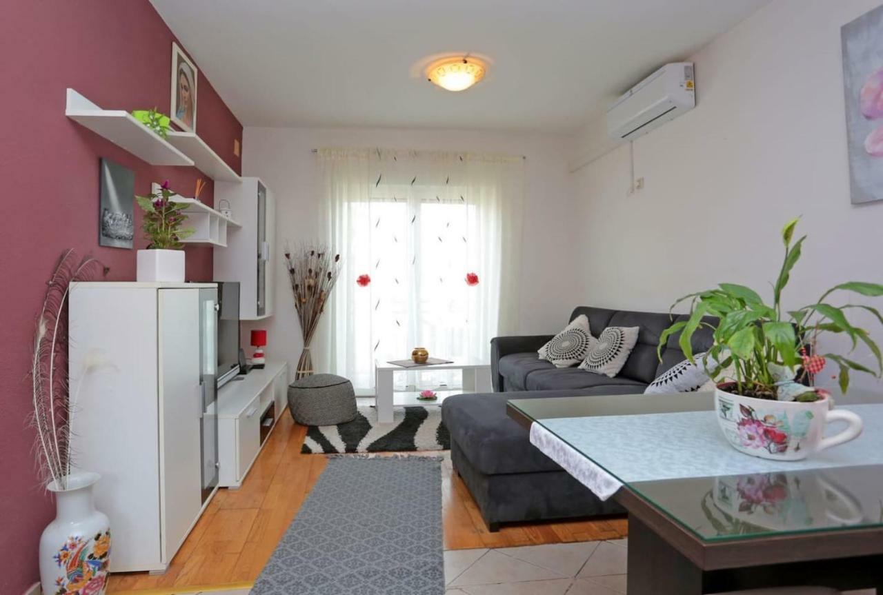 Apartment Tropic Stobrec *