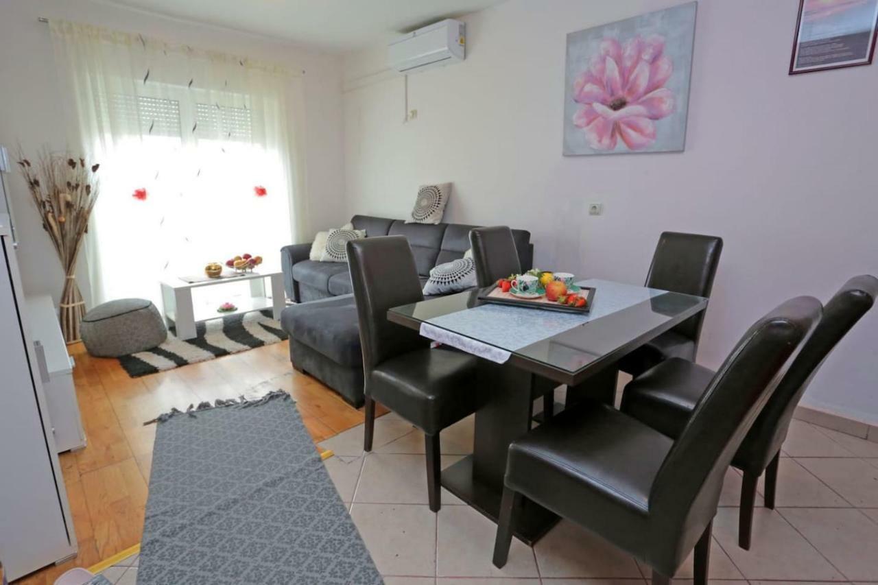 Apartment Tropic Stobrec *