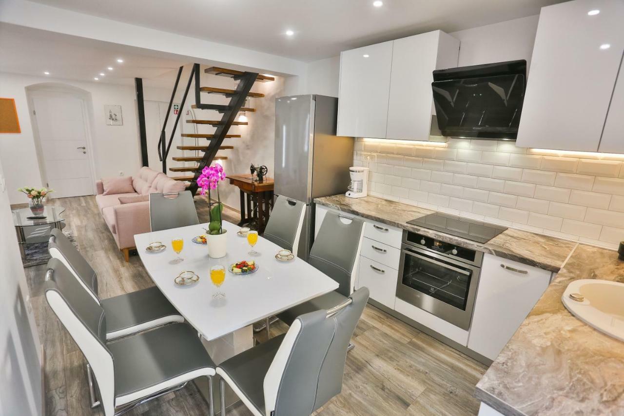 Luxury Lioness Apartamento