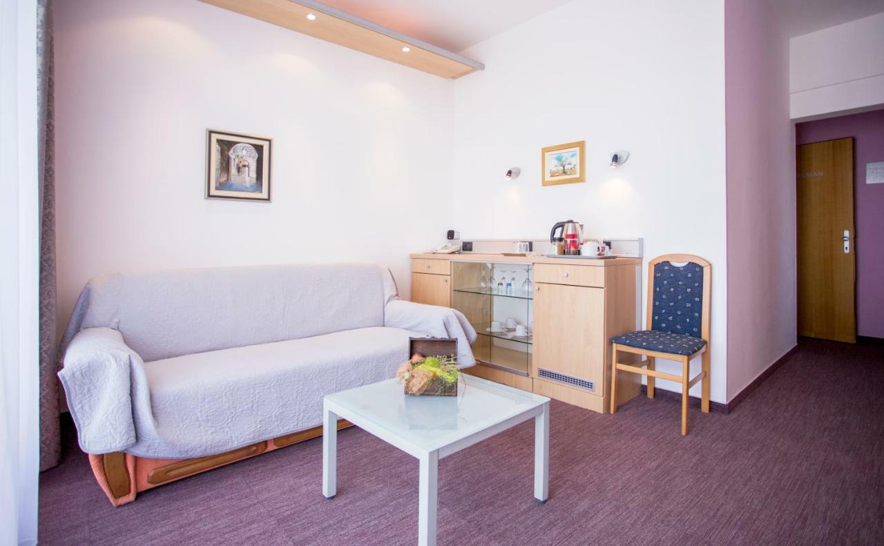 Hotel More 3* Split