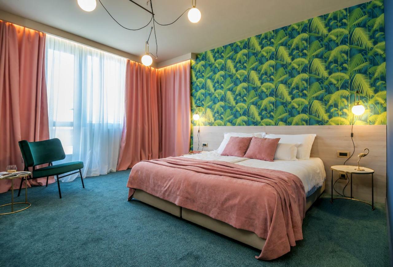 Priska Med Luxury Bed & Breakfast 4*