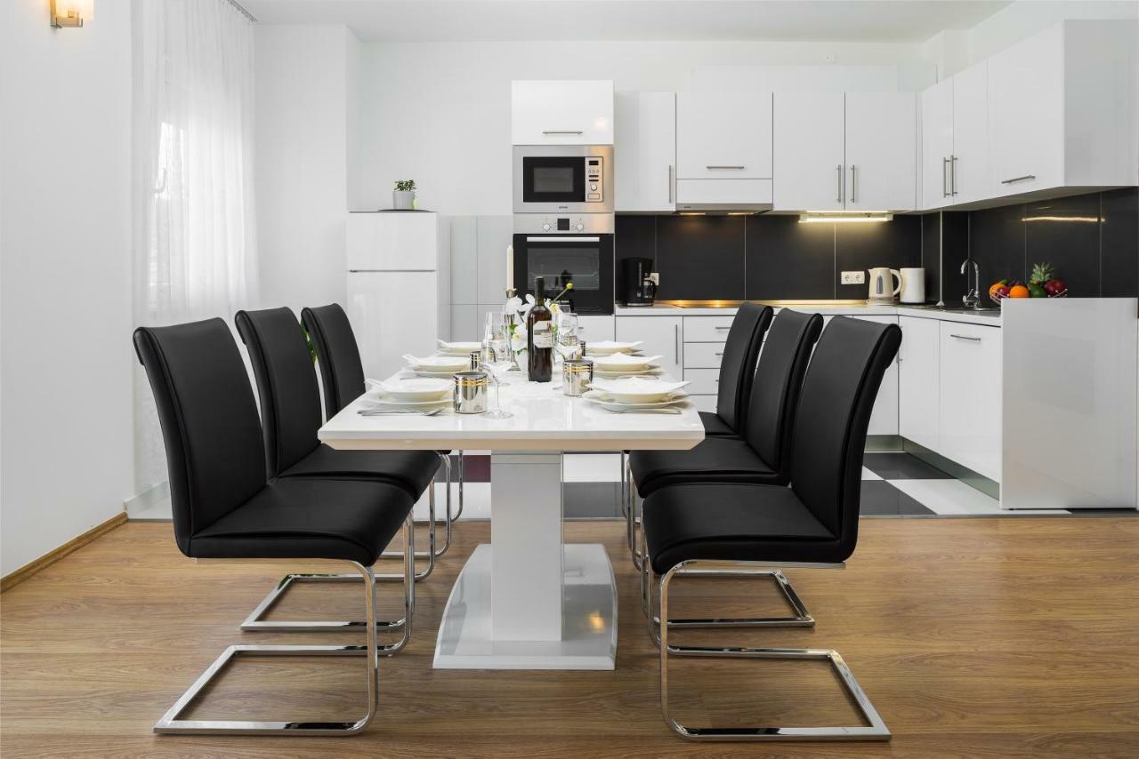 Lotus Apartment