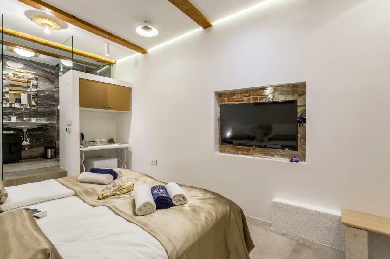 Bella Vita Apartment *