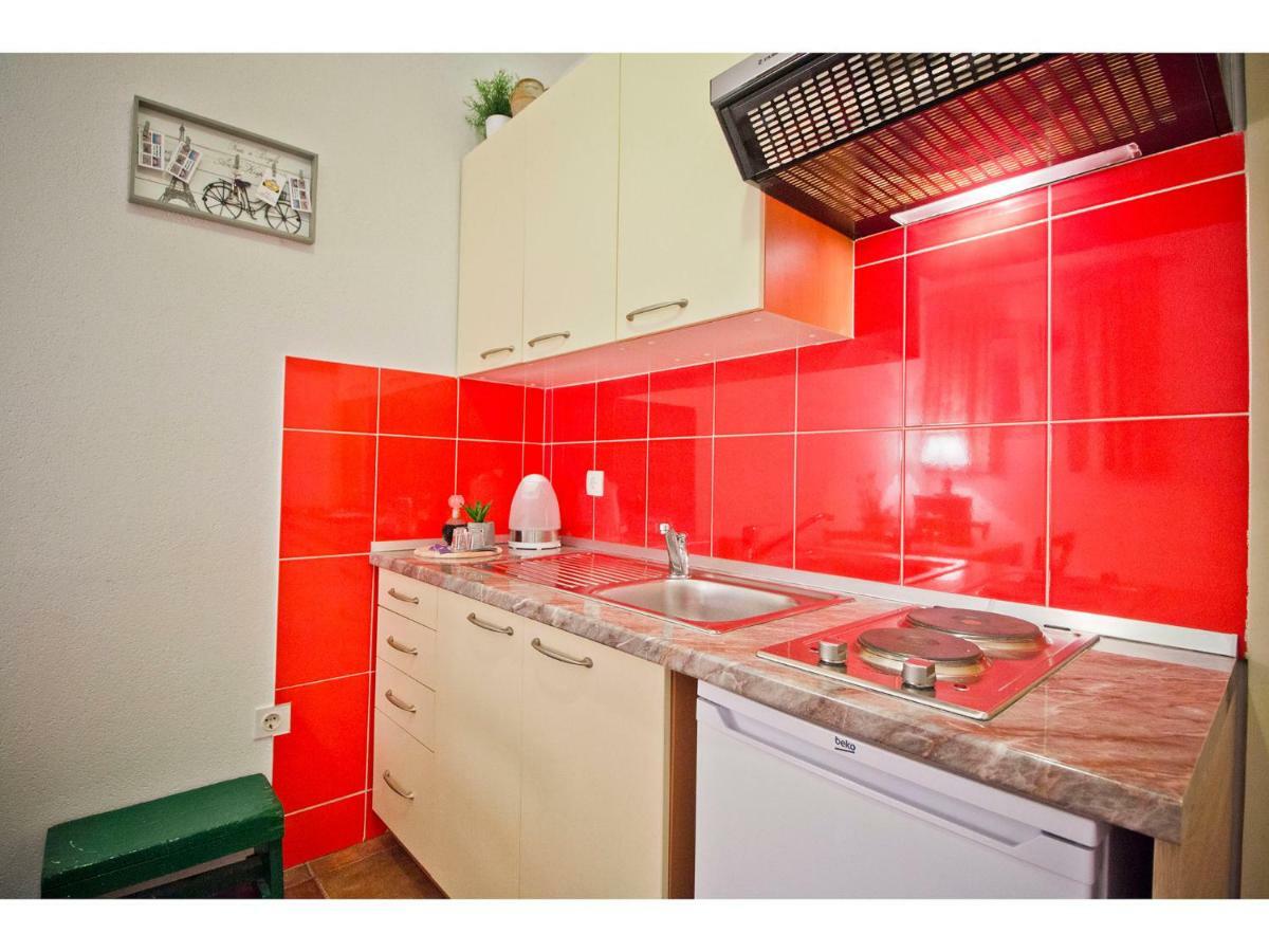 Apartment Double A