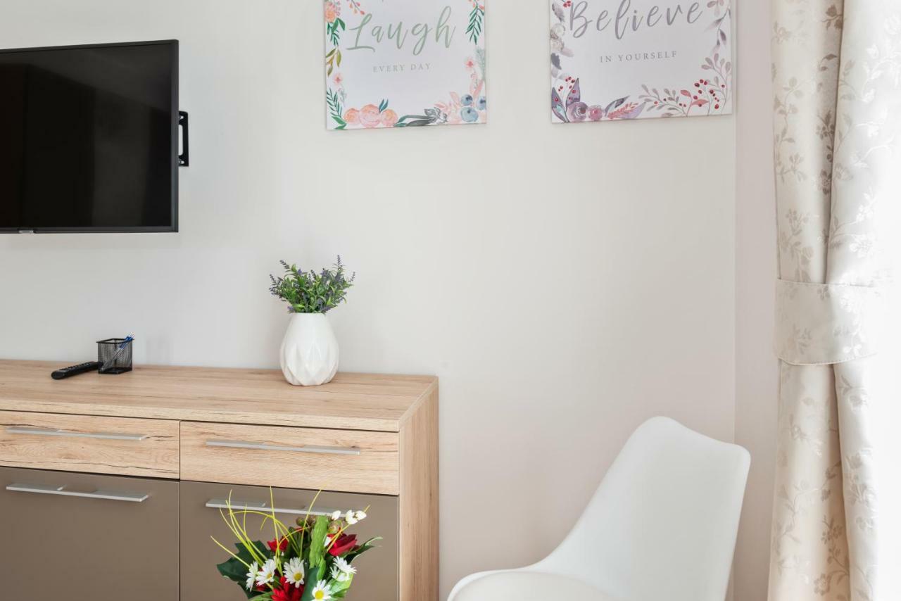 Aaa Anic Amazing Deluxe Apartment Split