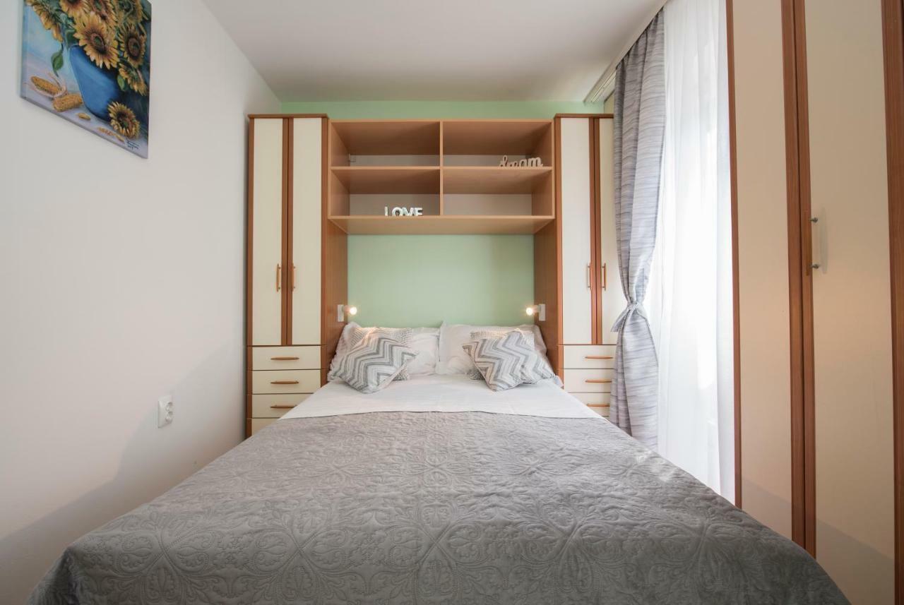 Pax Apartment