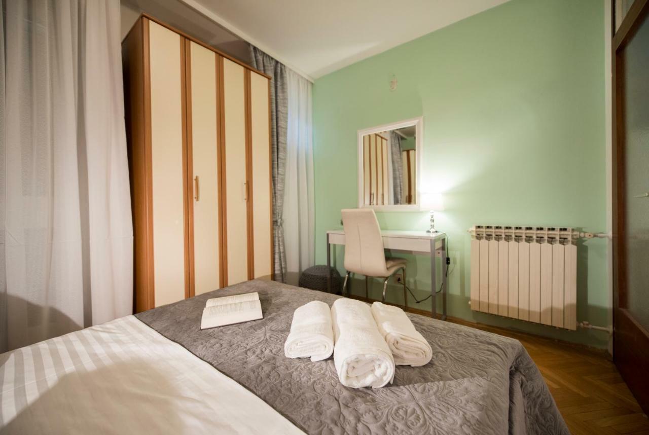 Pax Apartment