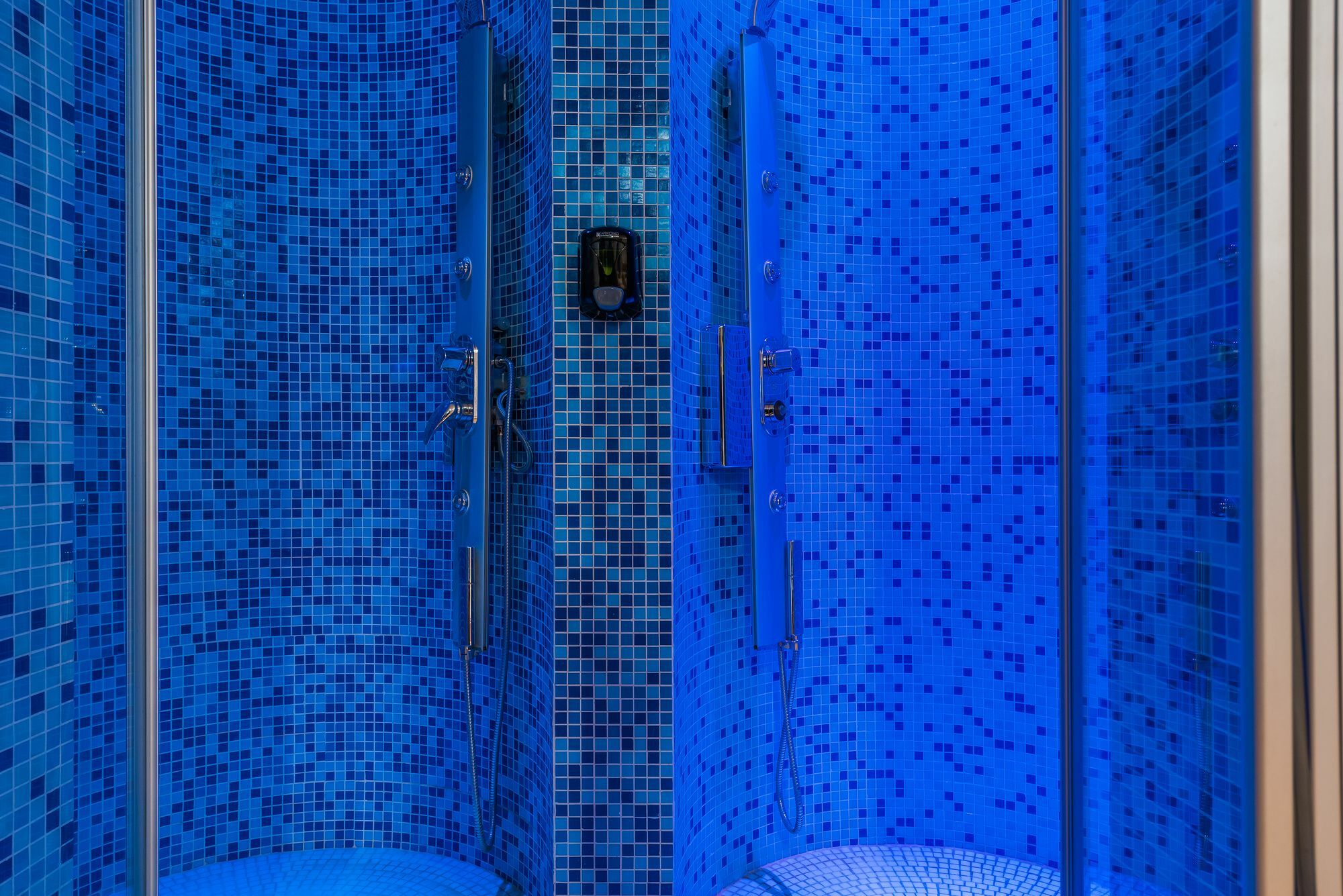 Hotel Art 4*
