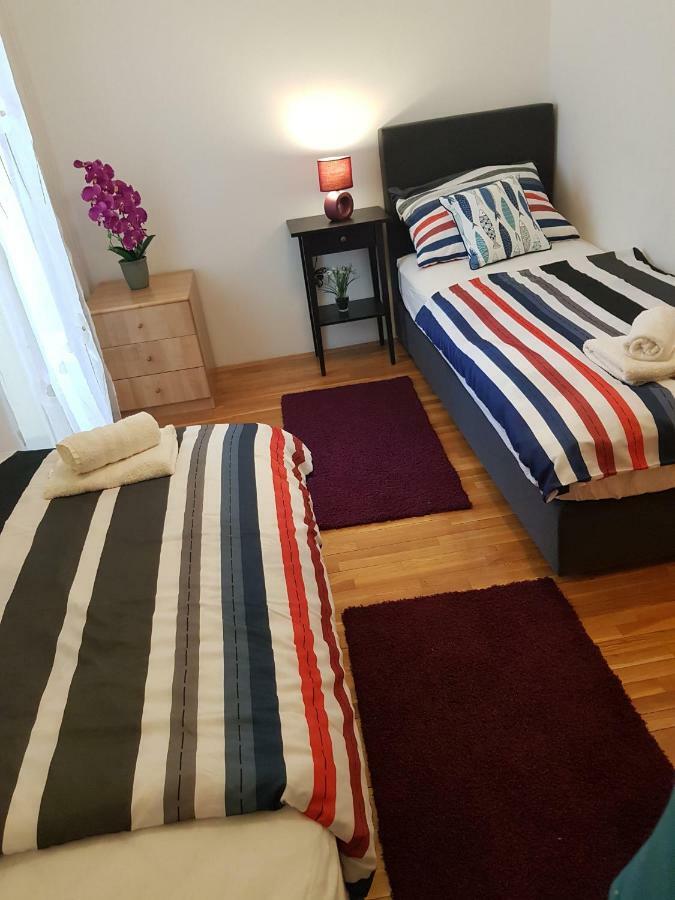 Apartment Ante Split