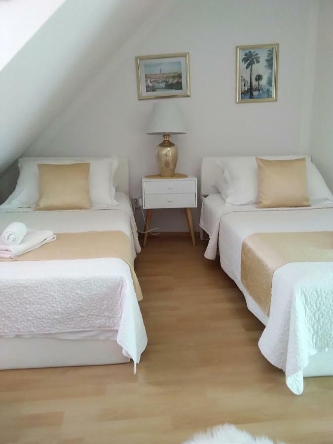 Private In Diocletians Palace Split