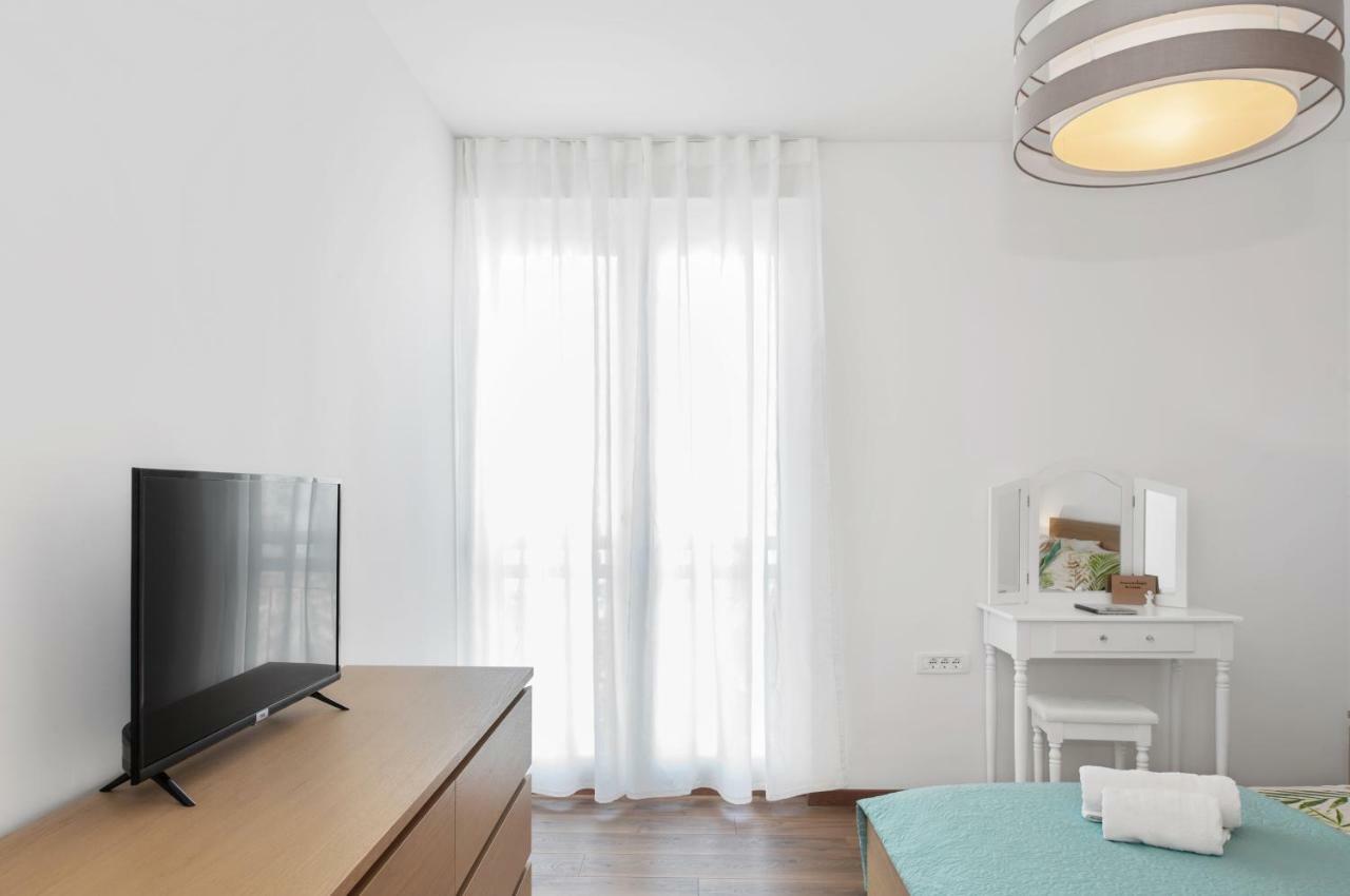 Comfortable 3-bedroom With Balcony And Fast Wi-fi - 10 Minutes From Old Town
