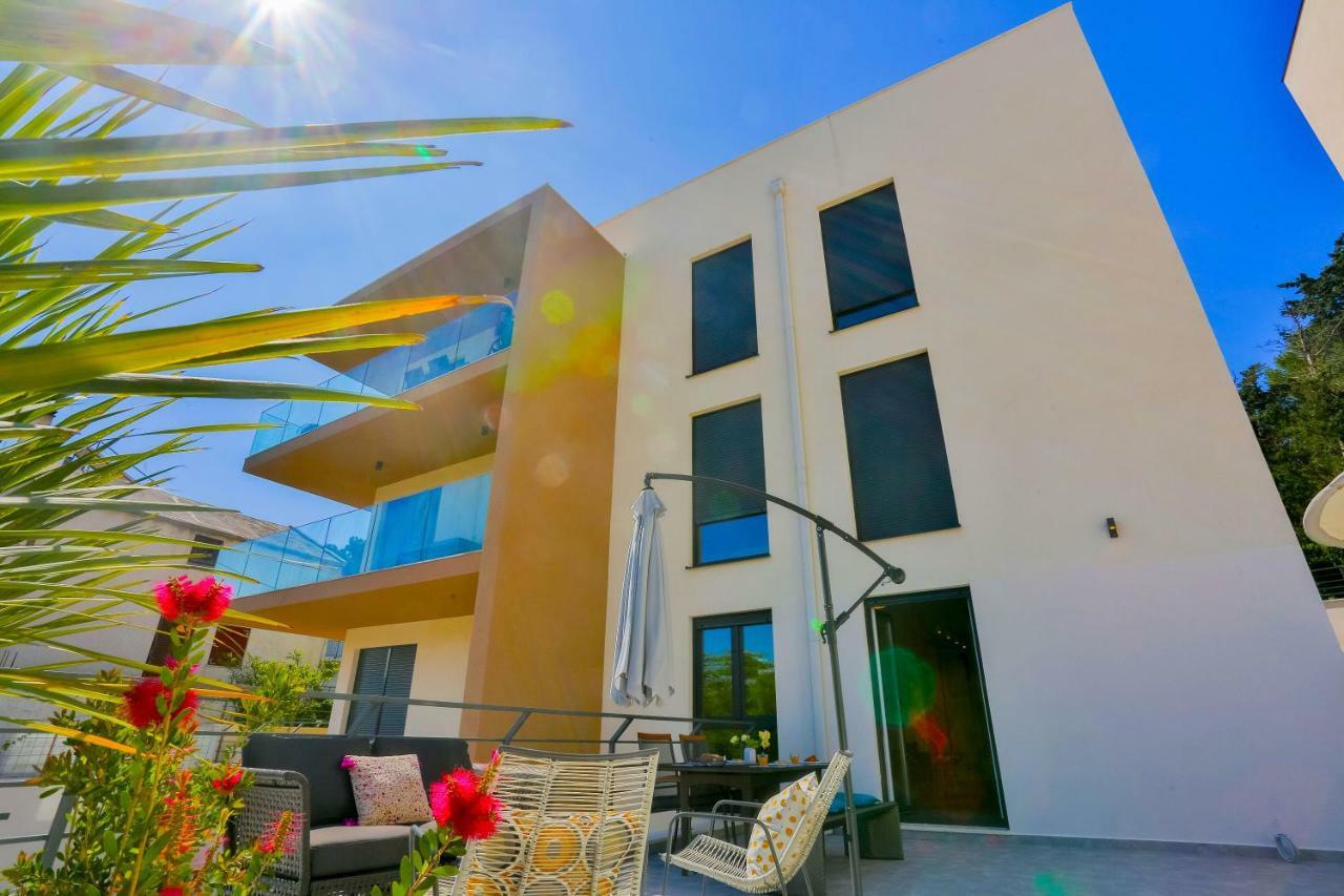 Appartement Luxury Urban With Jacuzzi *