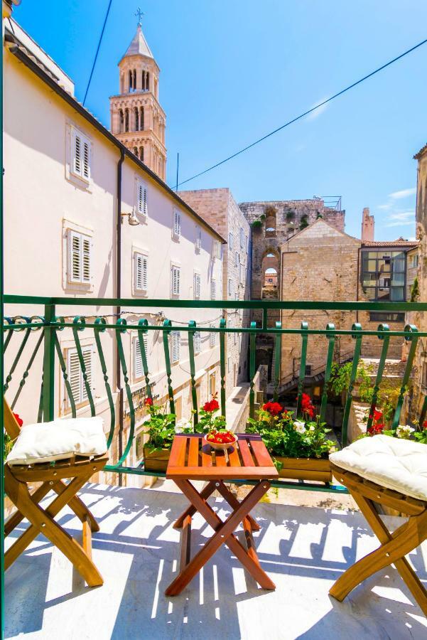 Lux Aurelius In Centre Old Town 2*