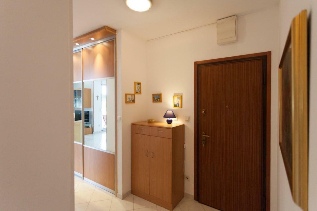 Apartment Exclusive Sea View *